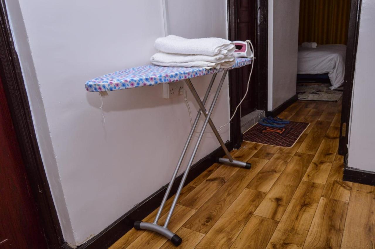 Jacky'S Fully Furnished Apartments Nakuru Ngoại thất bức ảnh
